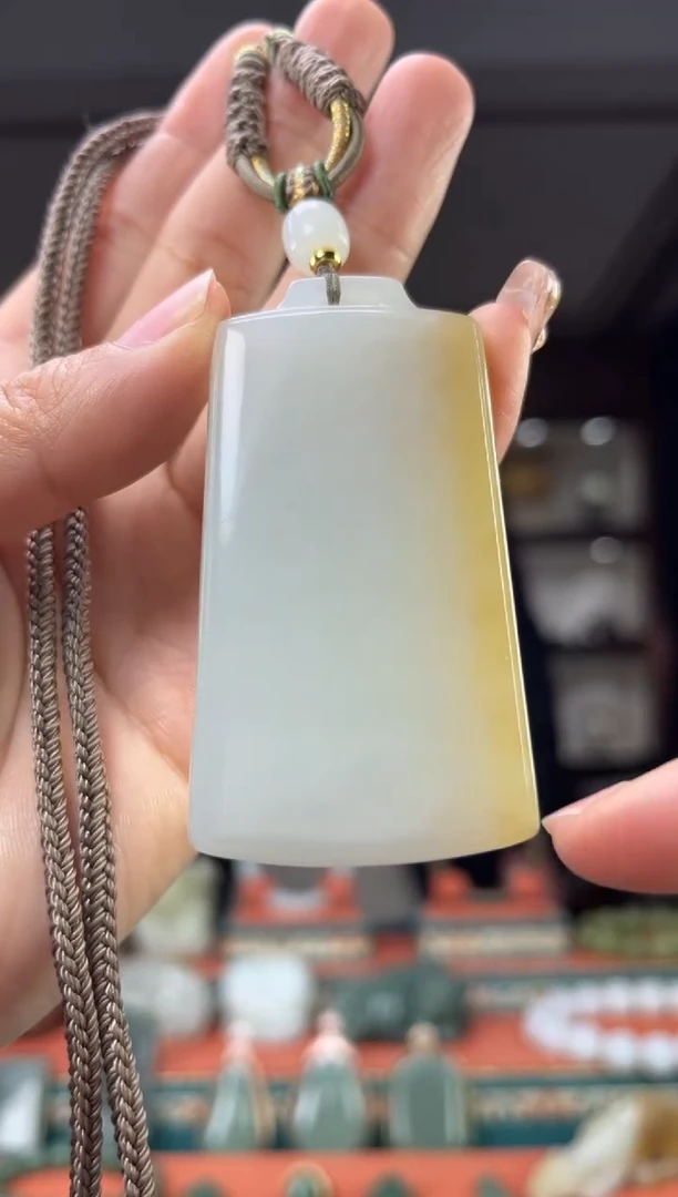 【闪购商品】和田玉颈饰未镶嵌佩佩