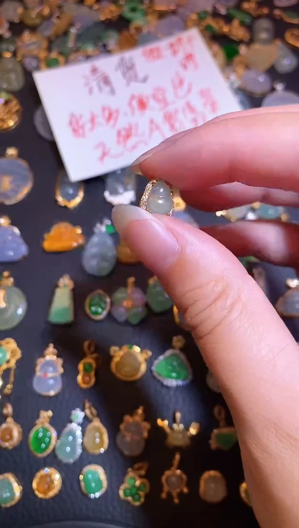 颈饰银S925镶嵌翡翠天然a货翡翠