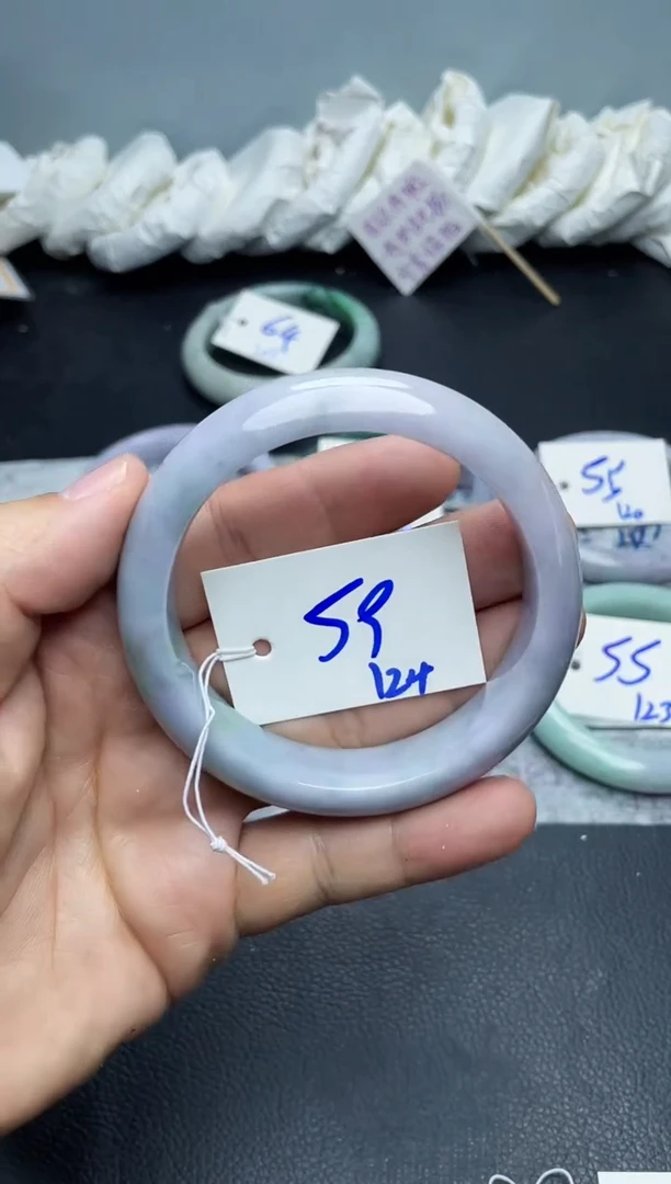 未镶嵌手镯翡翠124