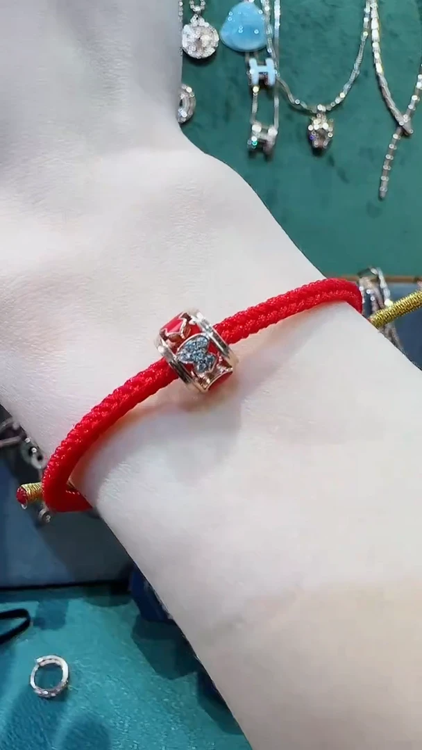 【闪购商品】钻石手链18K金镶嵌18K金钻石路路通手链