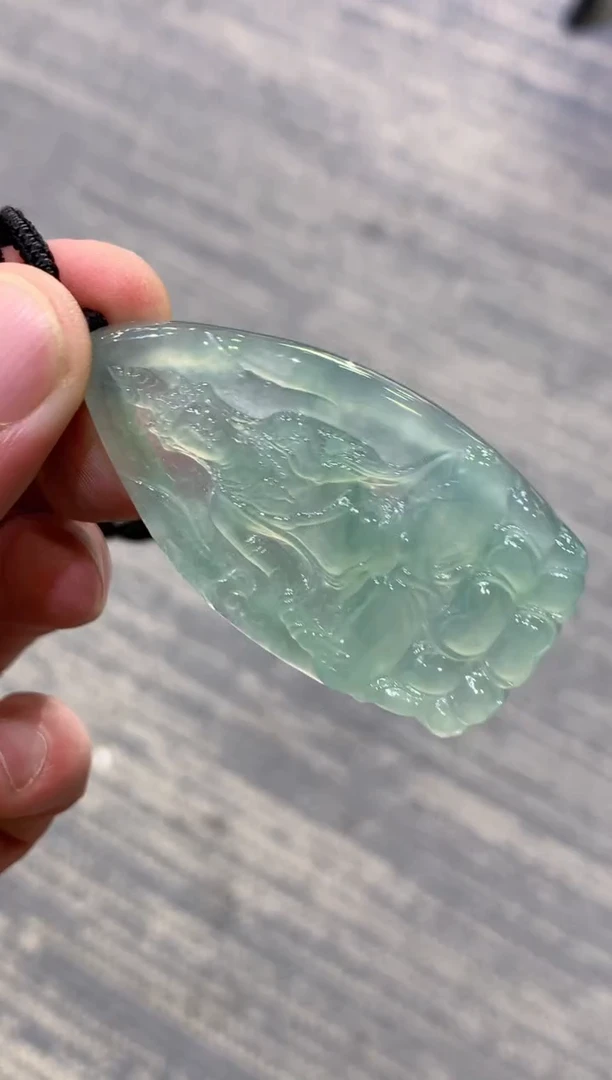 颈饰未镶嵌翡翠天然A货翡翠