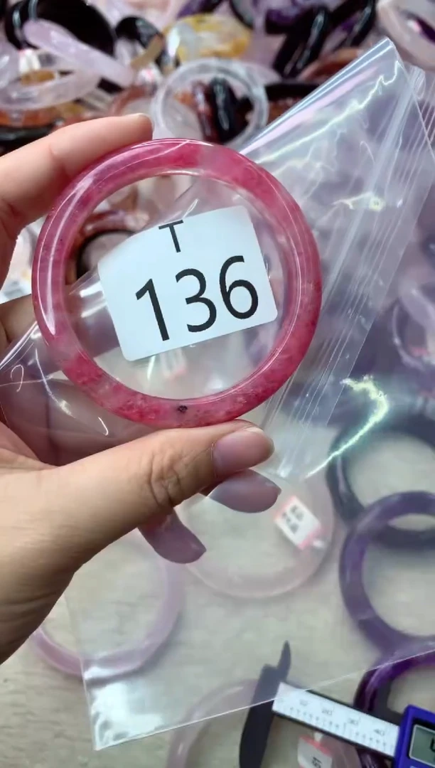 未镶嵌手镯水晶T136-54