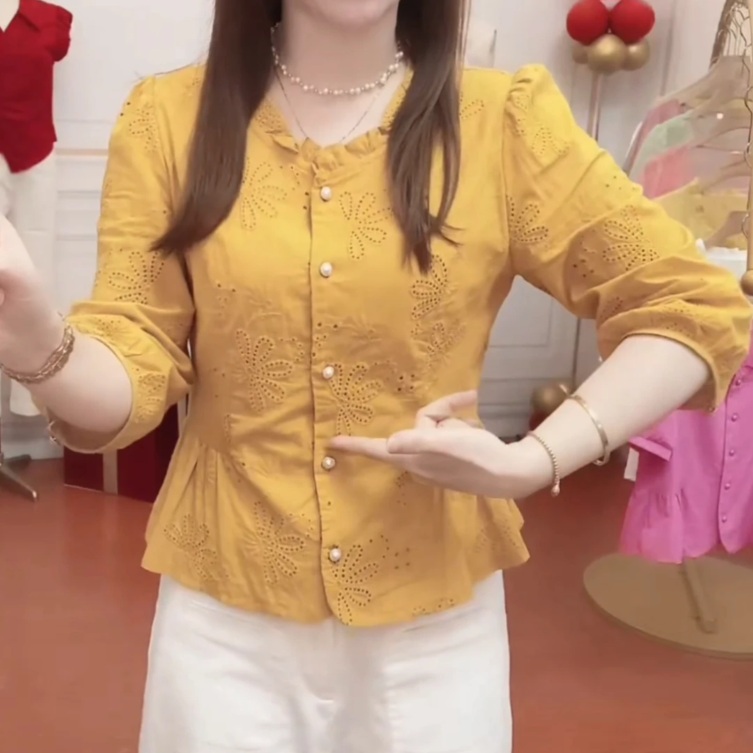 早秋法式时尚七分袖衬衫2025洋气刺绣小衫爆款百搭小衫显瘦女上衣