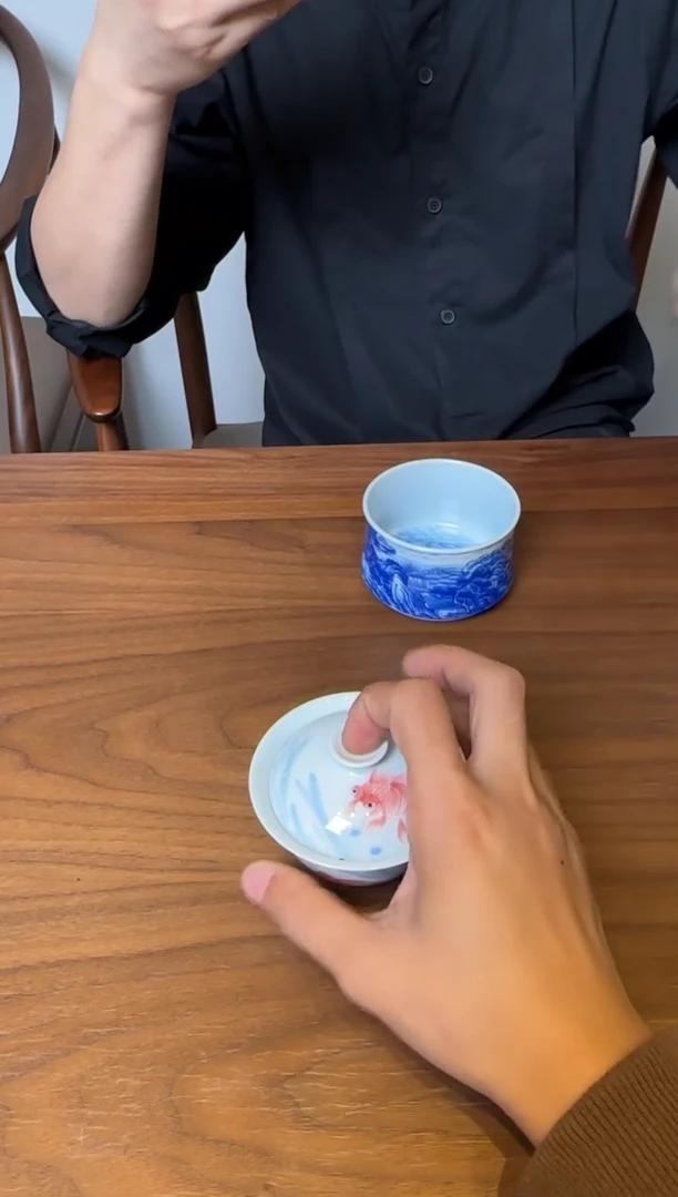 一儒堂 青花金鱼 小盖碗