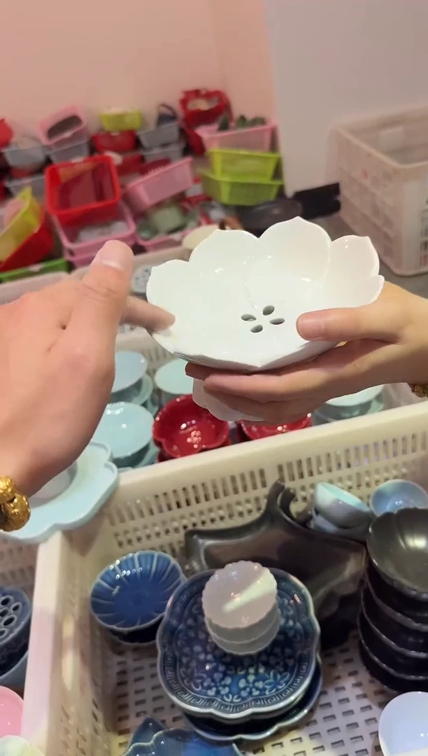 微瑕商品，介意勿拍 ②