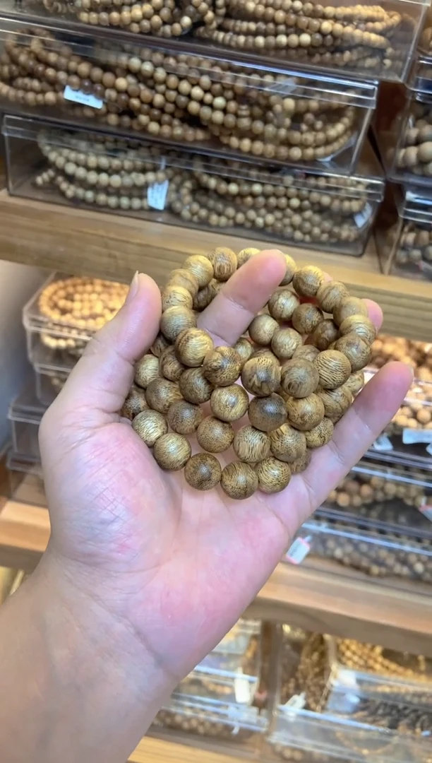 手串沉香菩萨棋圆珠单圈1.3多样性发其一