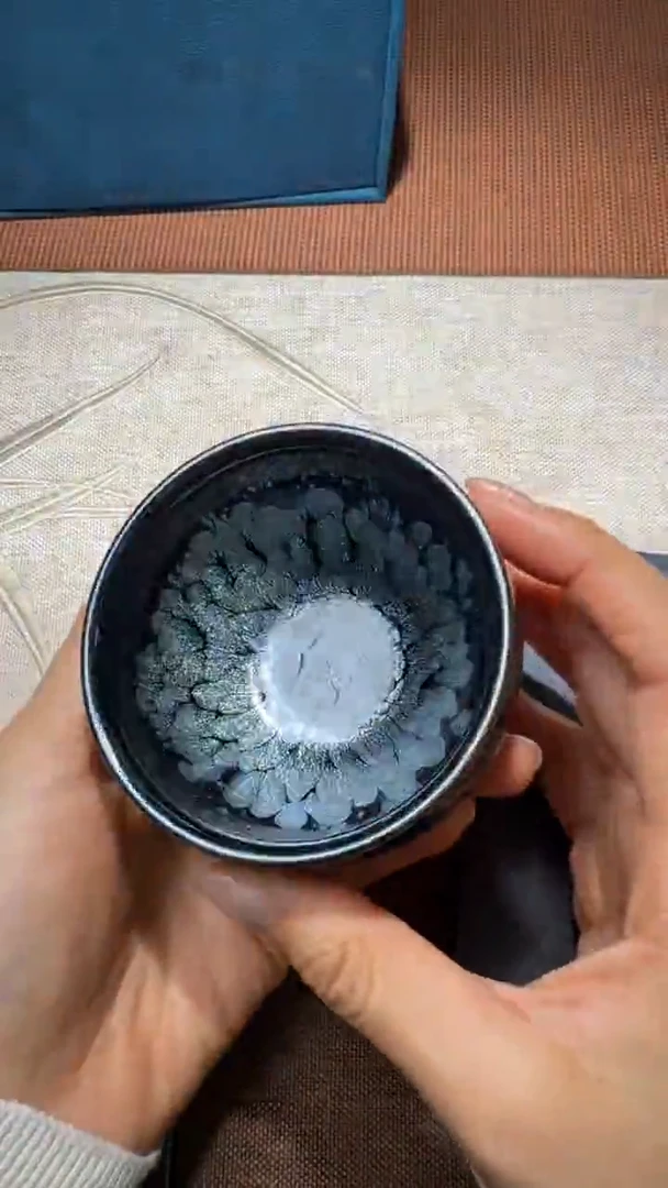 茶盏肖艳高端收藏111