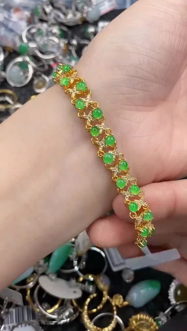 银S925镶嵌戒指翡翠222           4