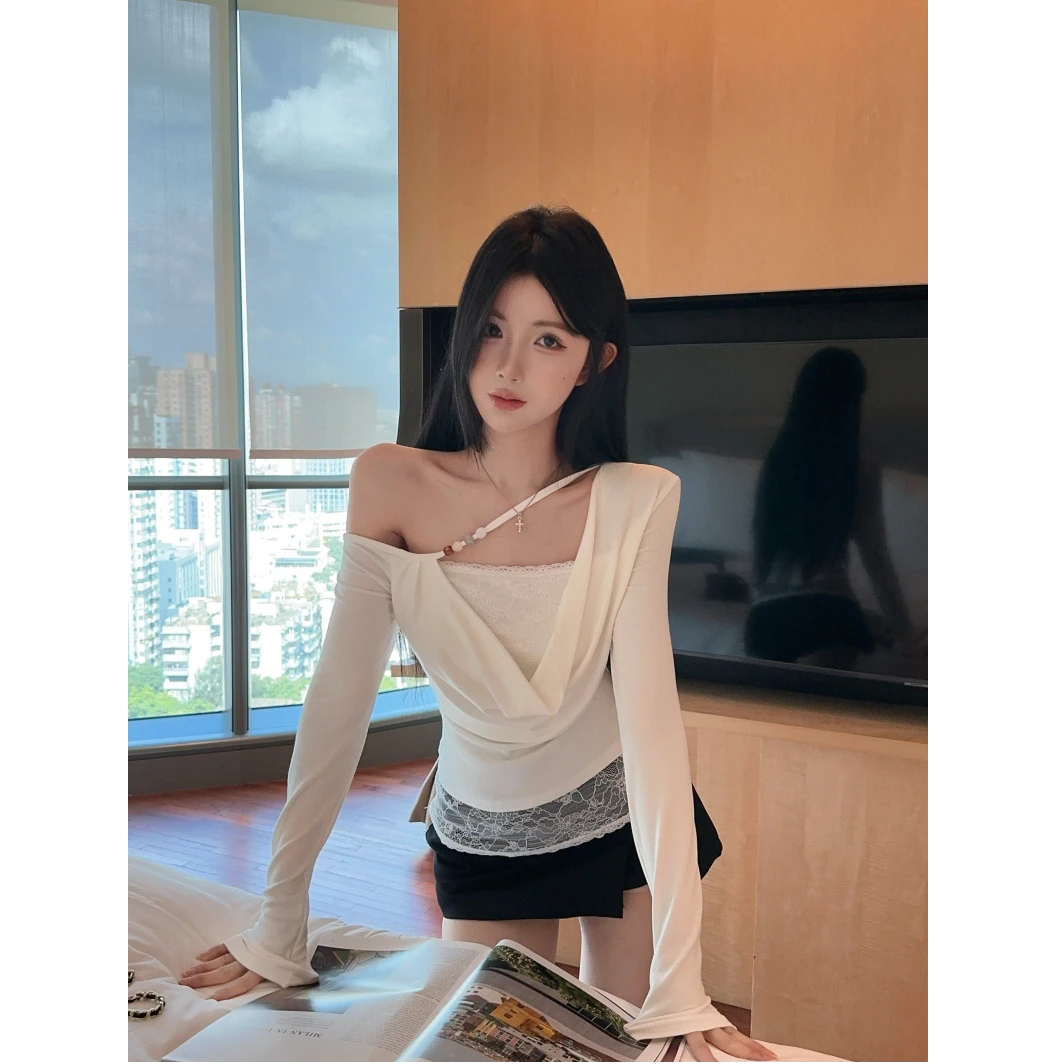 秋季新款设计感假两件露肩串珠荡领上衣百搭黑色半身裙