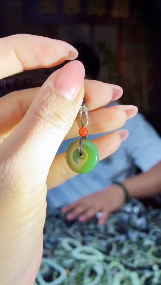 和田玉未镶嵌挂件拍一发一多样性发货