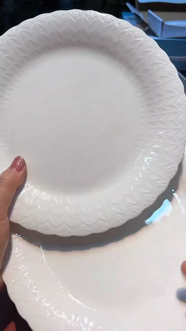 【闪购商品】瓷片锅碗瓢盆一件不剩