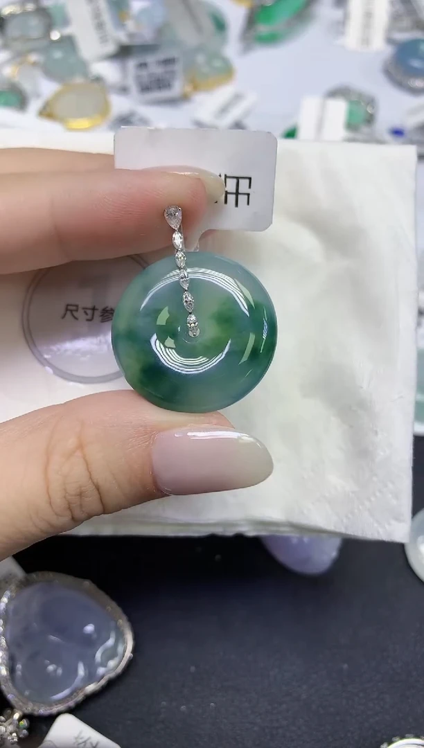 颈饰18K金镶嵌翡翠天然缅甸翡翠A货百元以上9元证书费自理
