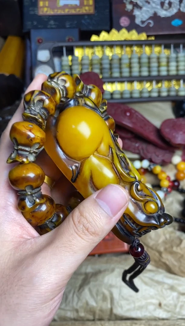 未镶嵌蜜蜡裸石主播推荐主播推荐