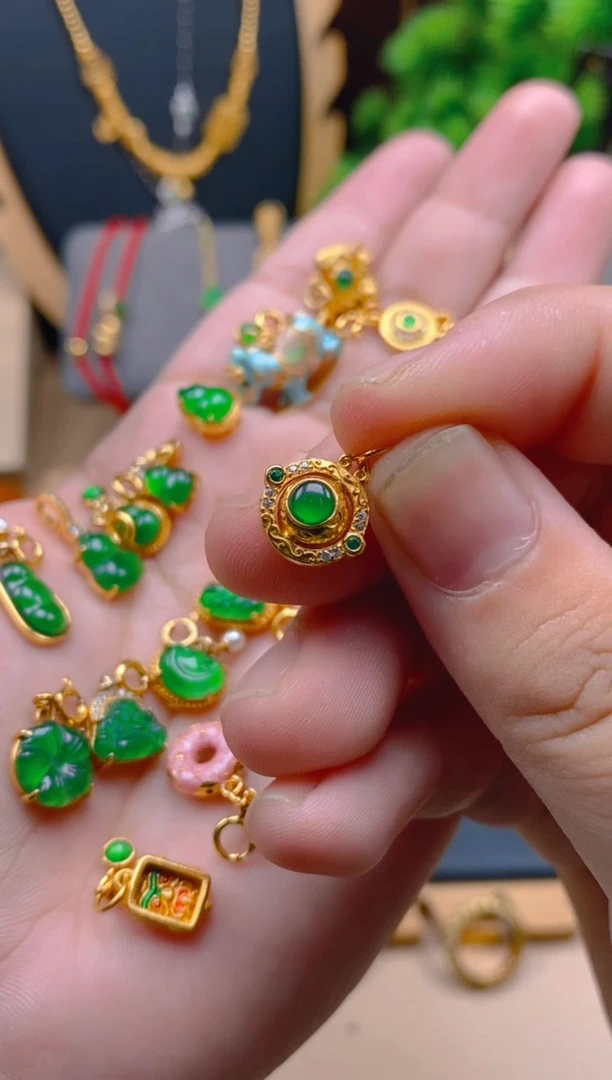 吊坠(不含链)银S925镶嵌翡翠小提溜