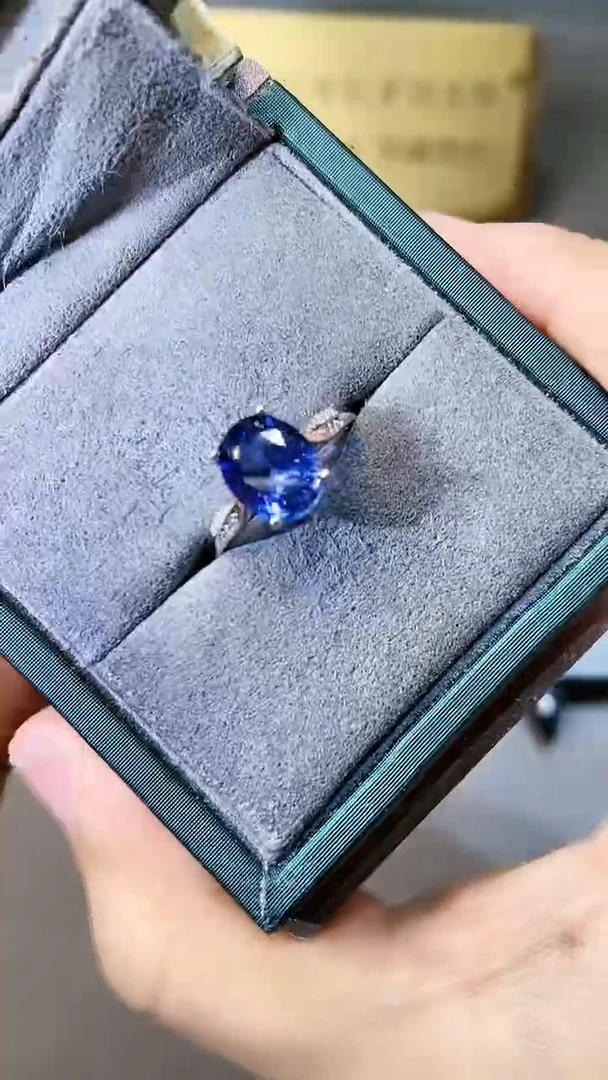 【闪购商品】蓝宝石戒指银S925镶嵌1564