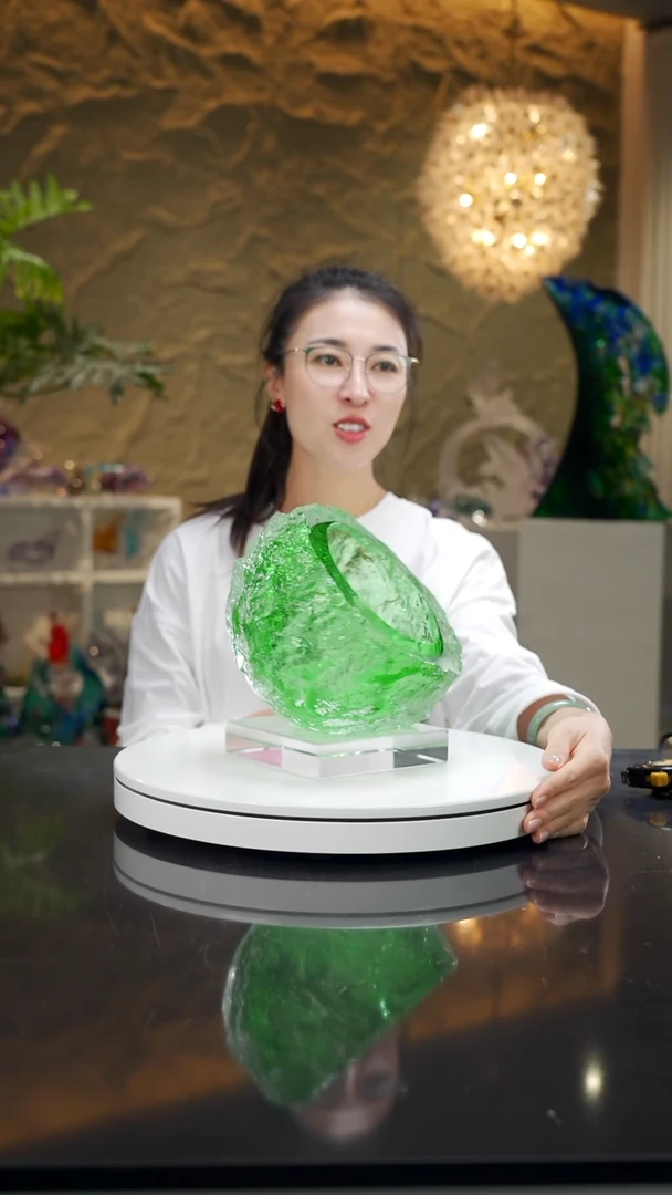 福利绿色水波纹斜放果碗