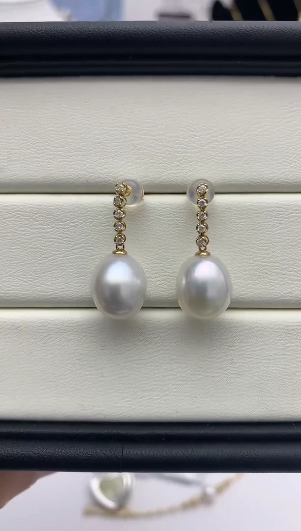 【闪购商品】海水珍珠耳饰18K金镶嵌海水珍珠澳白耳钉