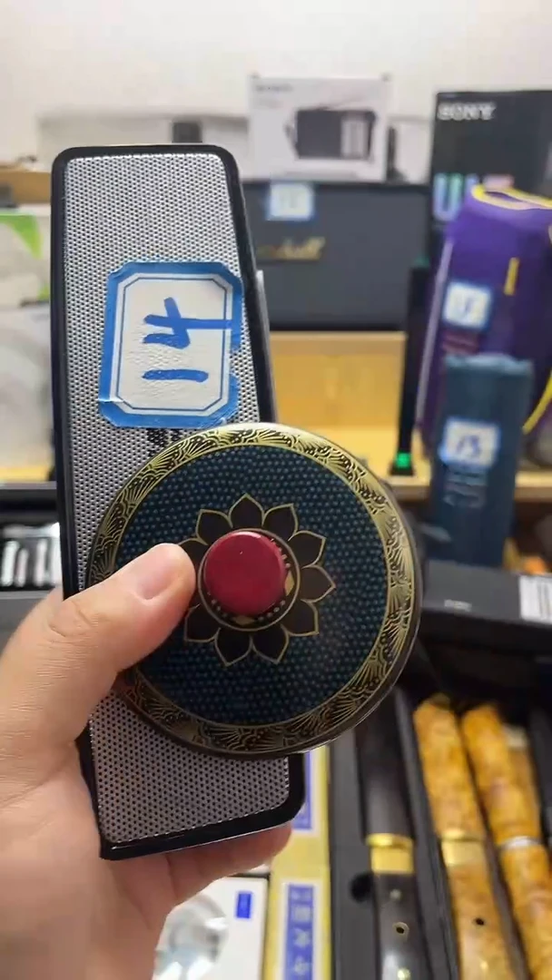 瓷片闪购商品 如图所示