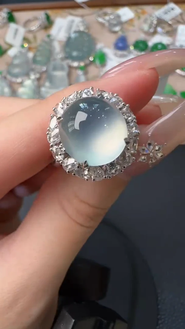 【闪购商品】翡翠戒指18K金镶嵌戒指50