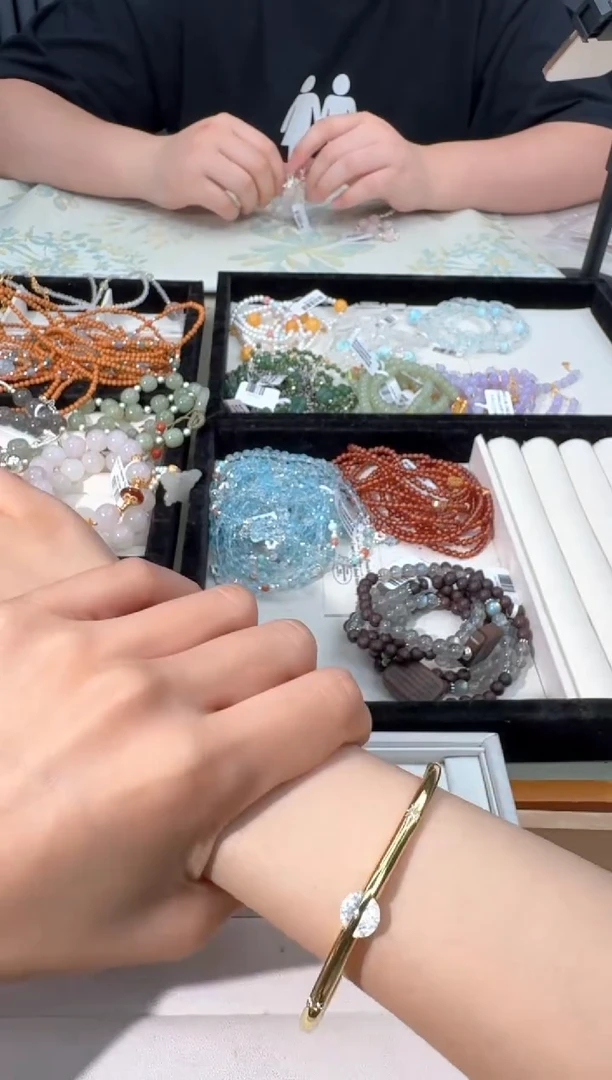 水晶手链未镶嵌I006金色一个钻手镯