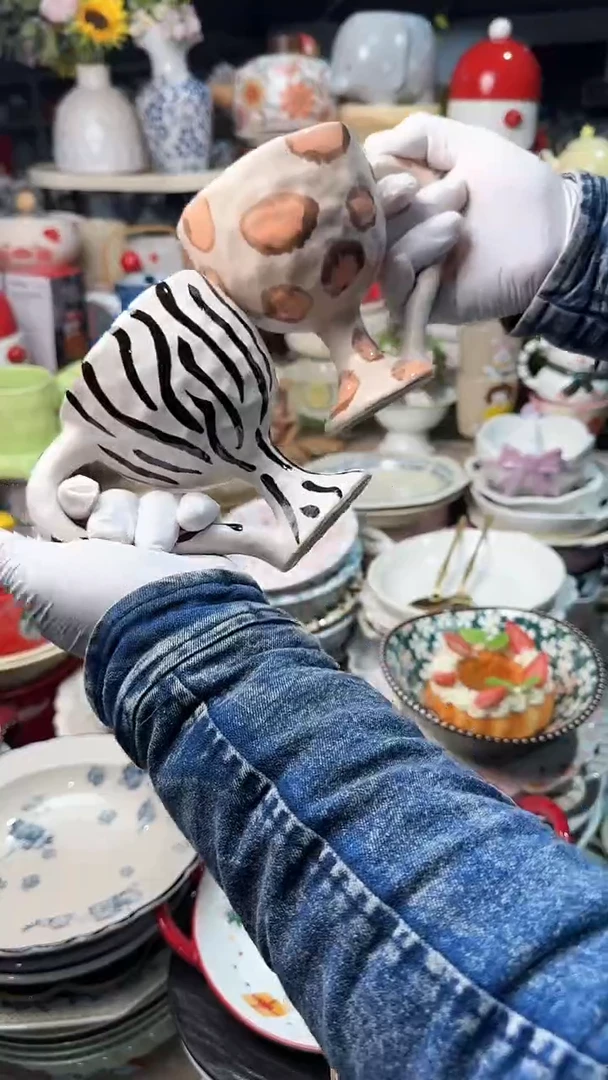 陶瓷2个高脚杯微瑕 凑满20元包邮