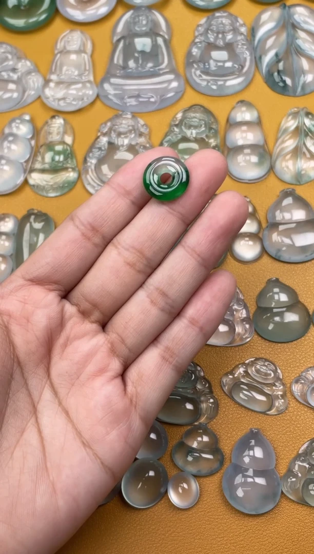 翡翠未镶嵌吊坠(不含链)圈圈 14.5 2.7