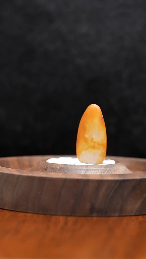 和田玉未镶嵌吊坠(不含链)5.3克和田玉原石