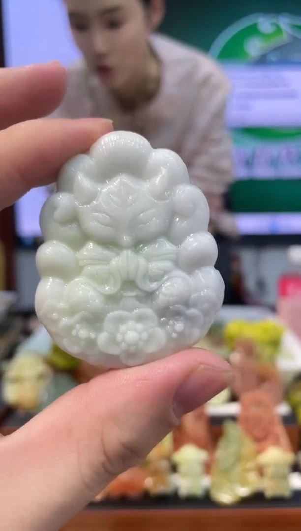 【闪购商品】岫玉吊坠未镶嵌多样性发货*拍一发一