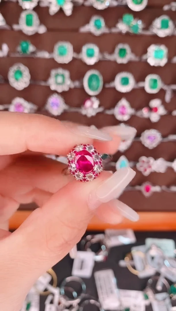 【闪购商品】红宝石18K金戒指18K金镶嵌1.2克拉