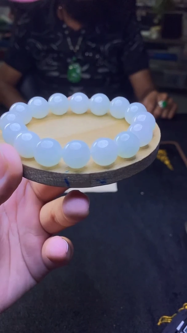 定制翡翠未镶嵌天然缅甸A货翡翠，多样性发货，拍一发一