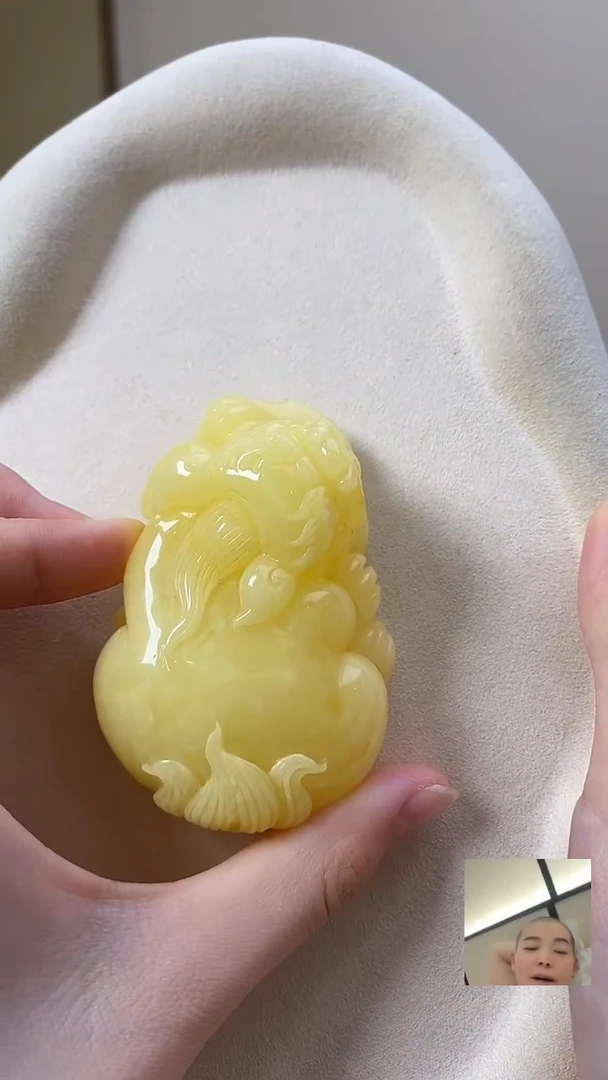琥珀颈饰未镶嵌项链