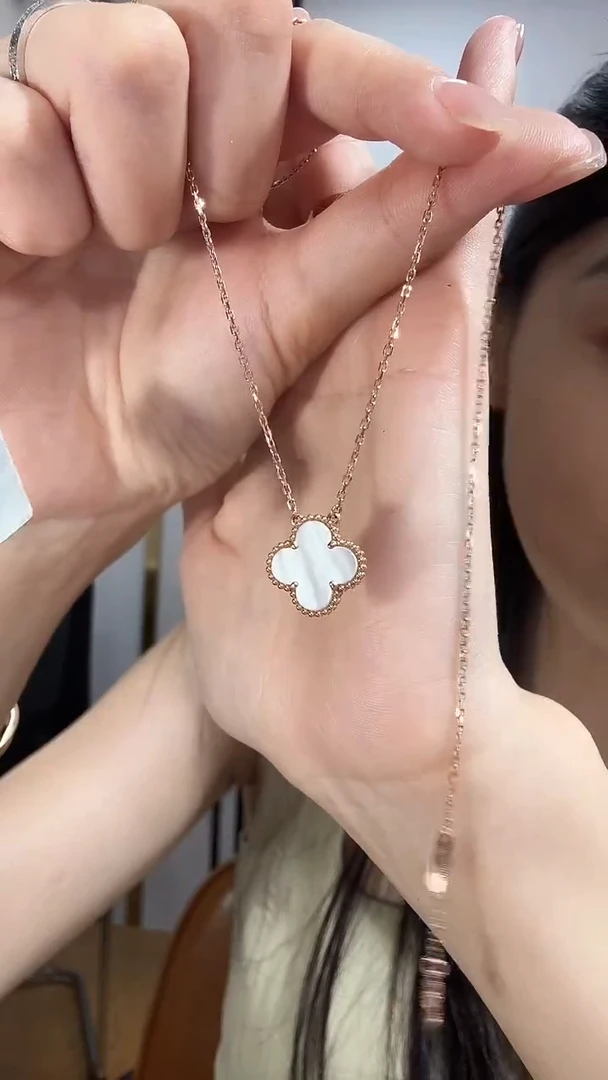 18K金镶嵌贝壳（贝母）套链白色k黄单花套链GHJ