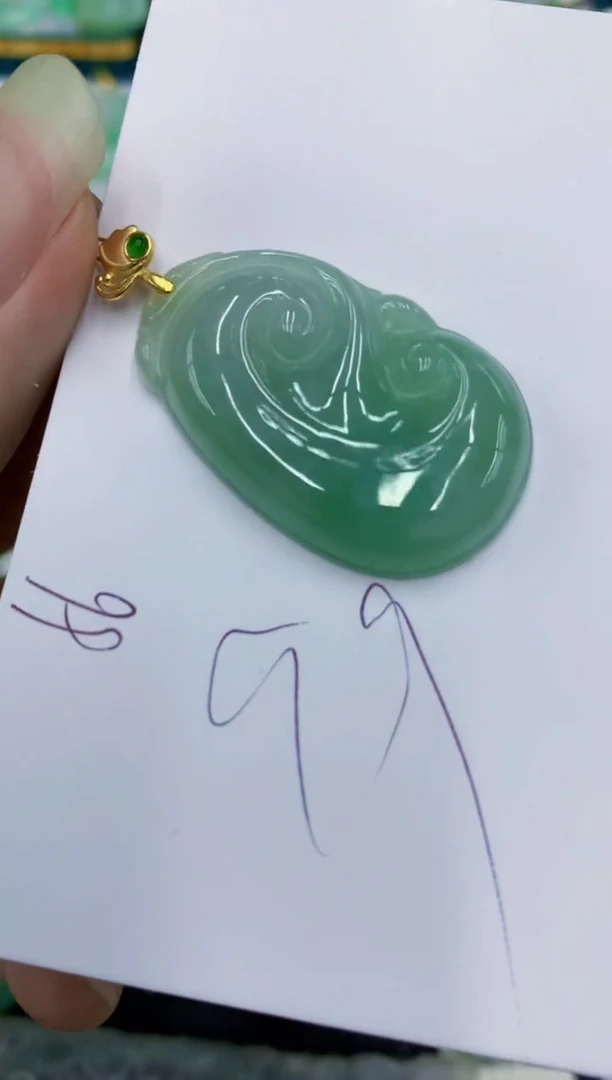 翡翠未镶嵌颈饰11111111111