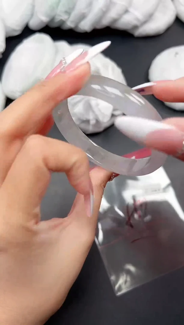 精品手镯，一物一拍P-083