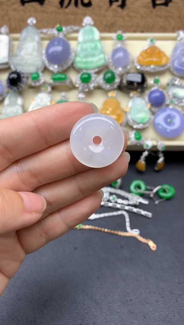 【闪购商品】翡翠颈饰未镶嵌1-中国好珍宝