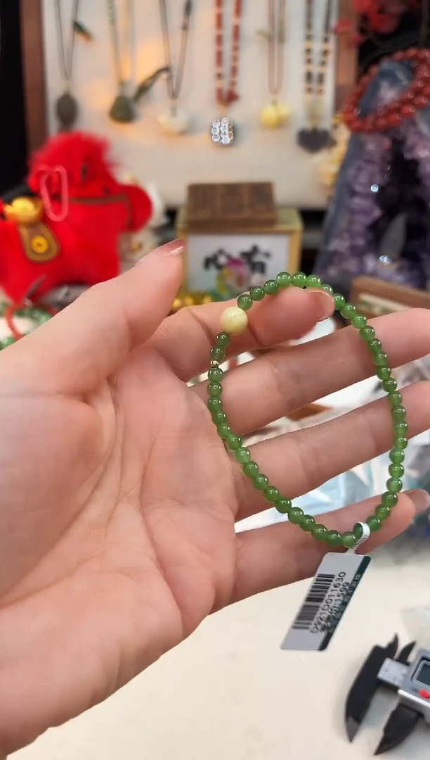 未镶嵌和田玉手饰@@D921D011630