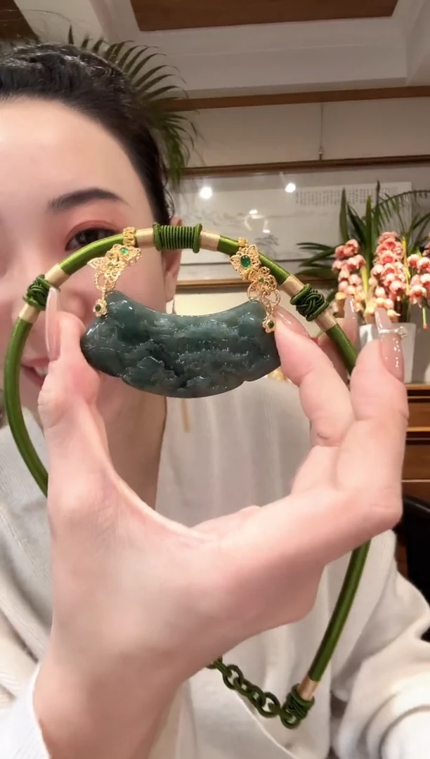 【闪购商品】翡翠颈饰未镶嵌国风