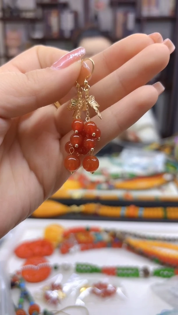 【闪购商品】玛瑙/玉髓耳坠14K金镶嵌E692