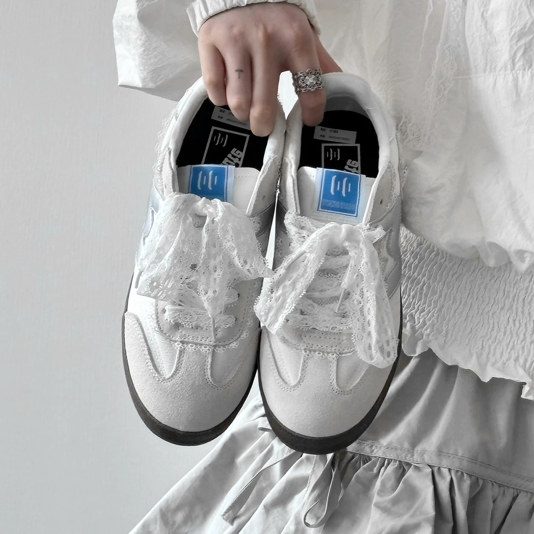 顽刻ollieskate白银蕾丝翻毛皮生胶底W系列男女软底新版德训鞋