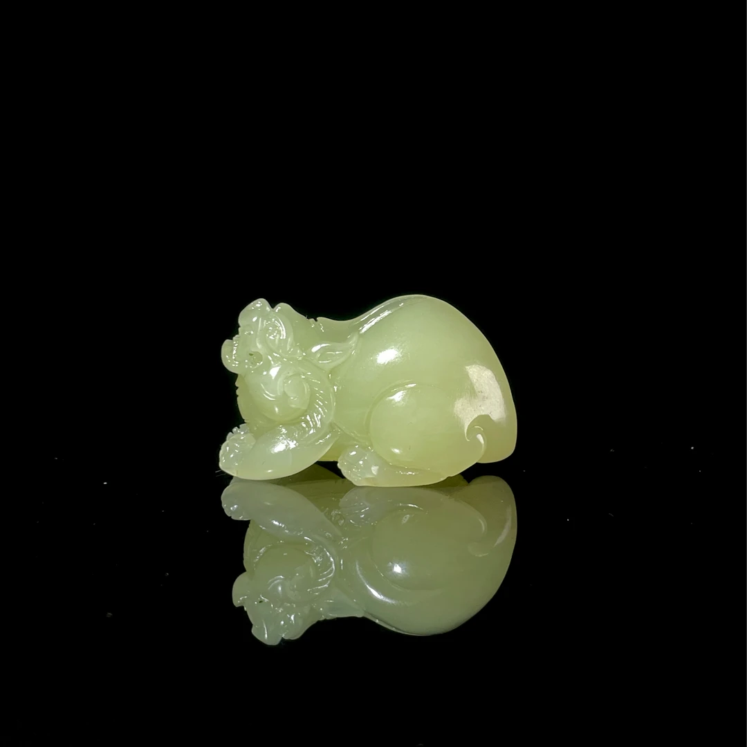 A28-貔貅承瑞 和田玉