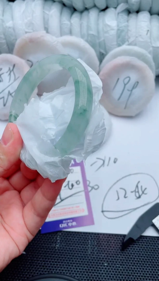 石英质玉手镯未镶嵌G20-59-60