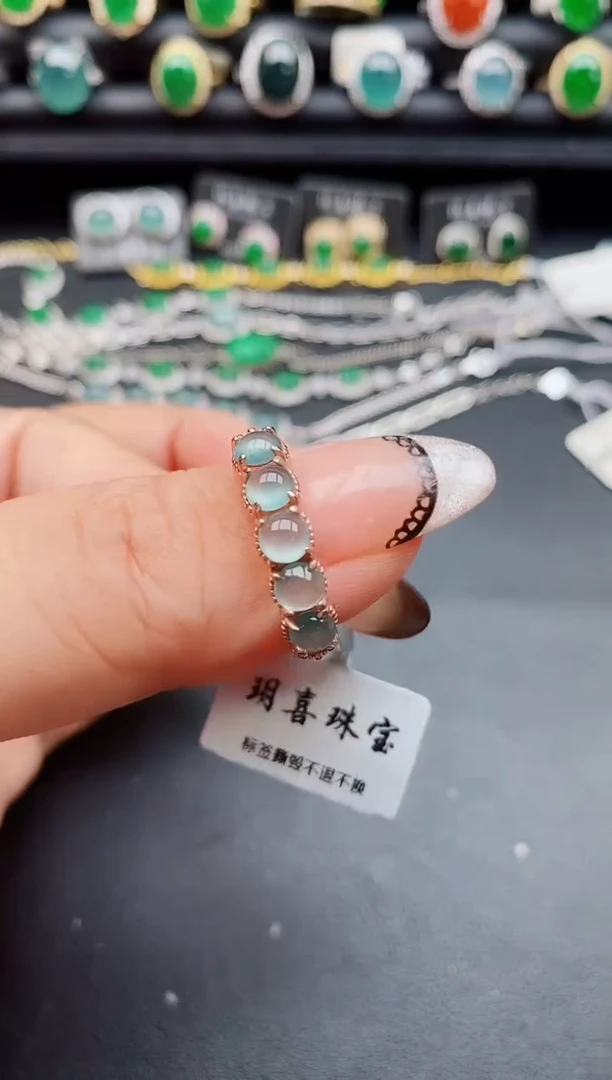 翡翠戒指银S925镶嵌8000
