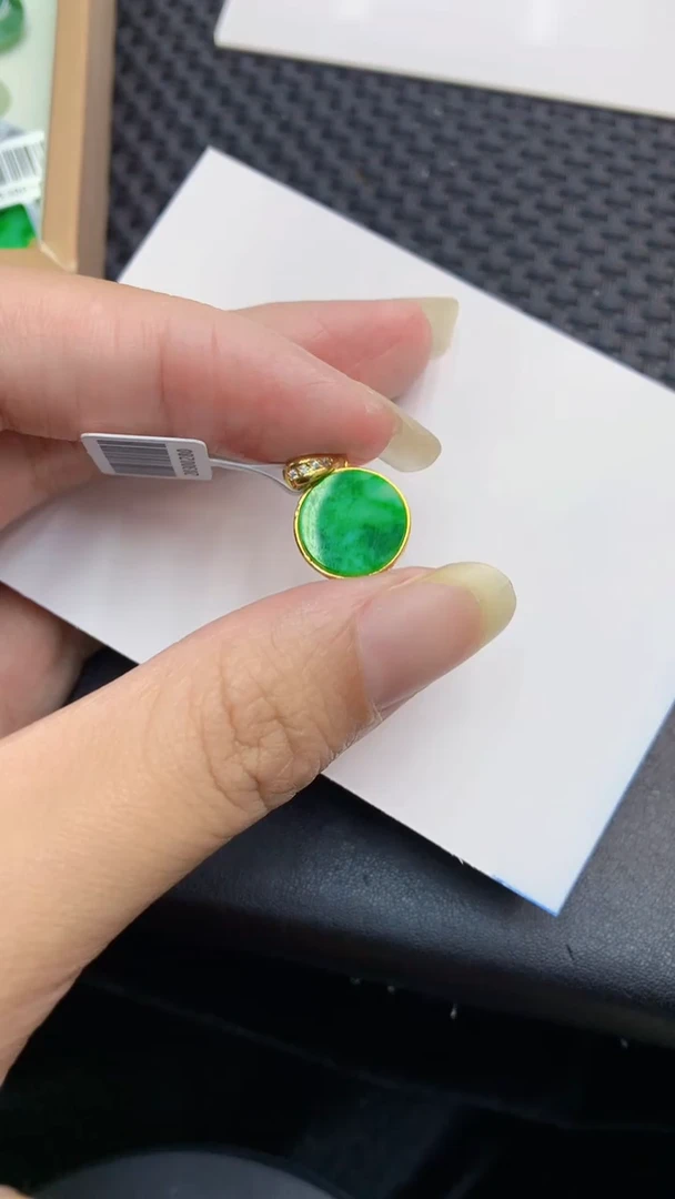 【闪购商品】翡翠颈饰银S925镶嵌            8