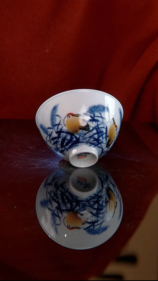 李华手绘青花鹭鸶鸡心杯