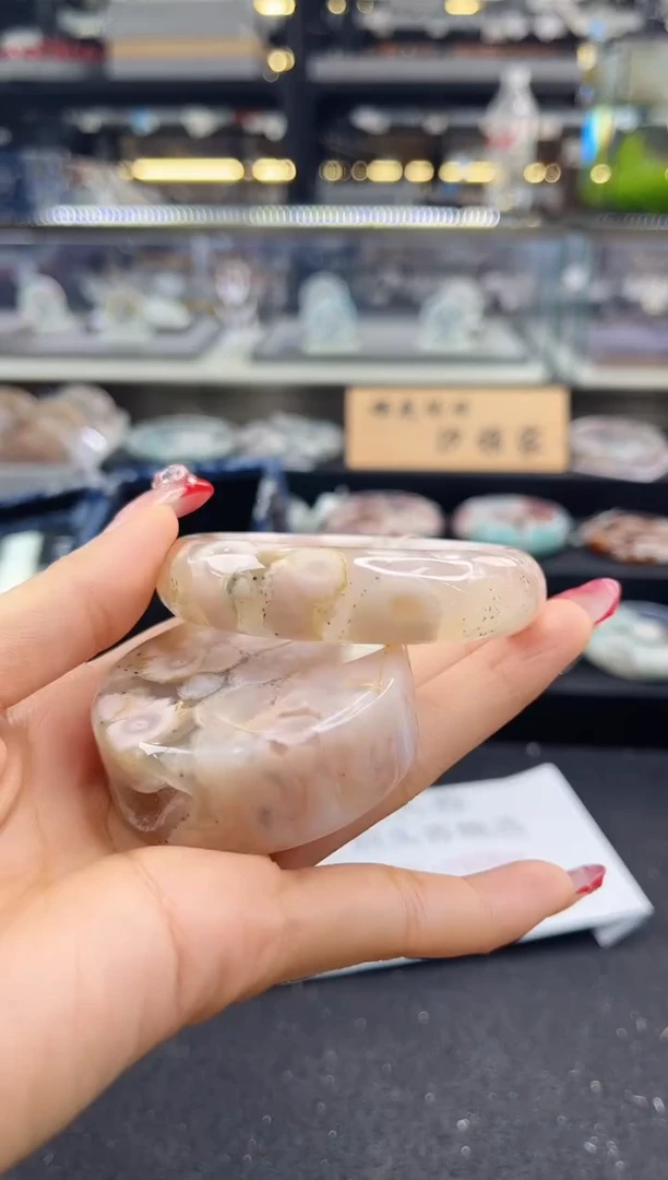 未镶嵌手镯石英质玉54圈口（赠品镯心）114403