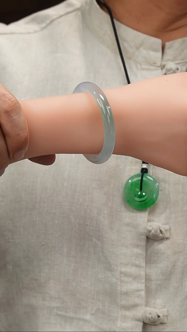 翡翠手镯未镶嵌221·