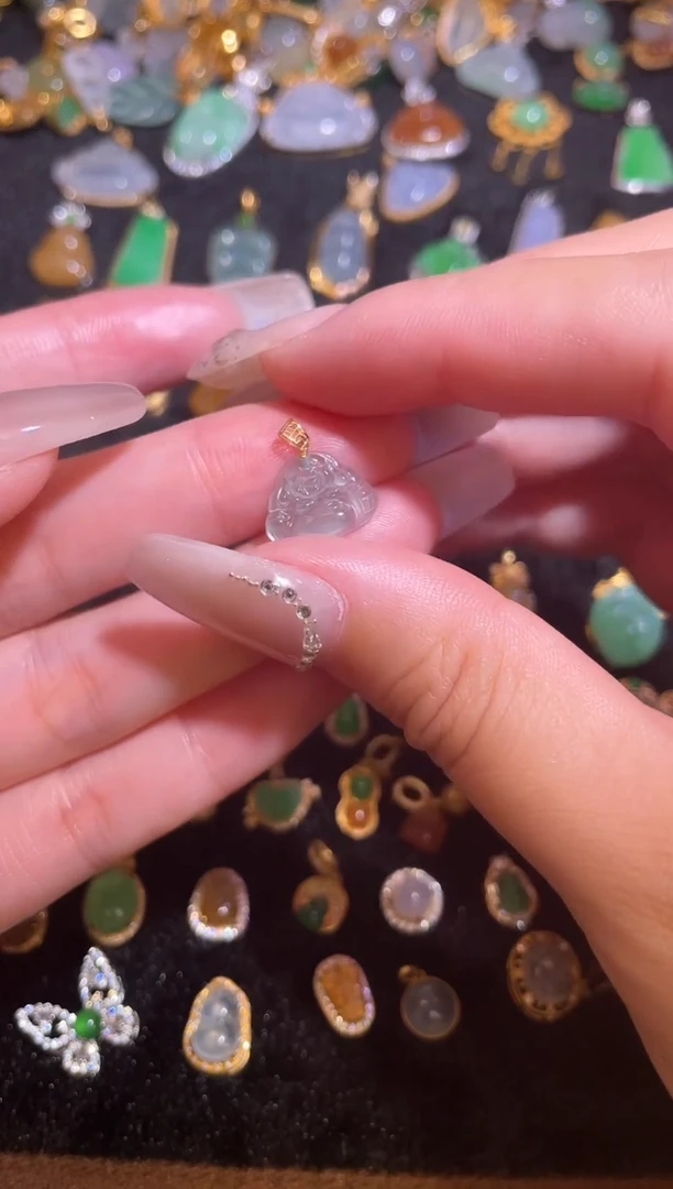 吊坠(不含链)18K金镶嵌翡翠天然a货翡翠
