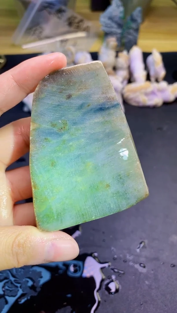 翡翠未镶嵌颈饰天然翡翠072