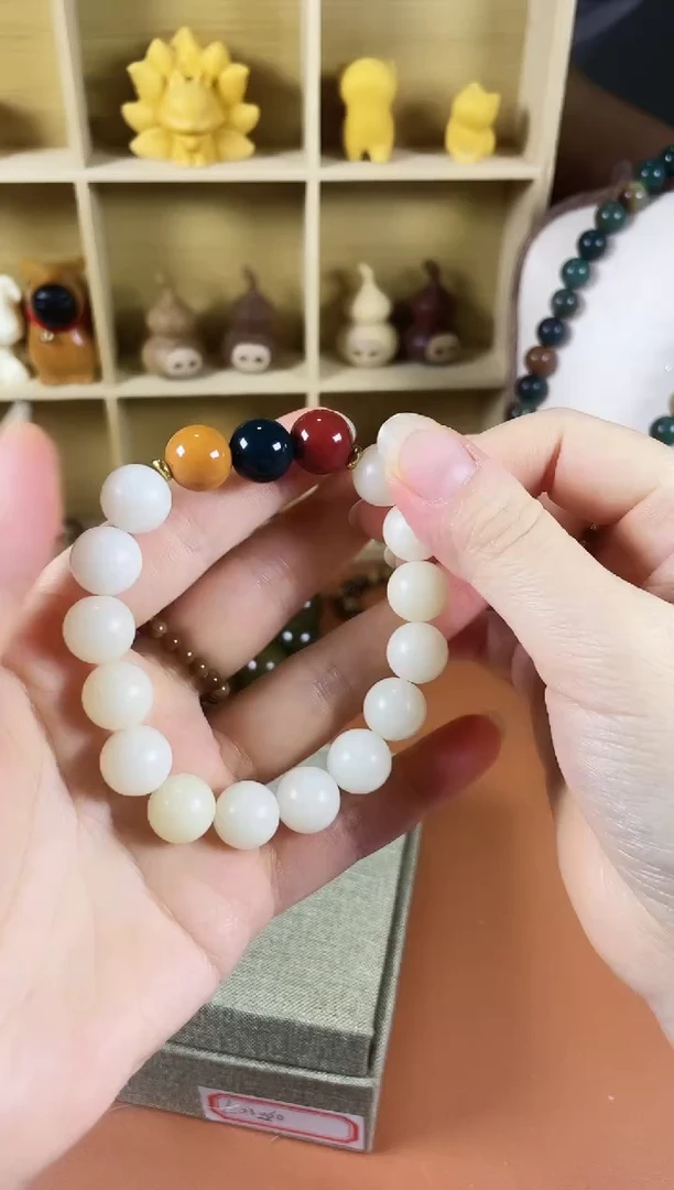 非洲檀香手串/手链菩提木质玉石手串/多发性其一/不带盒子