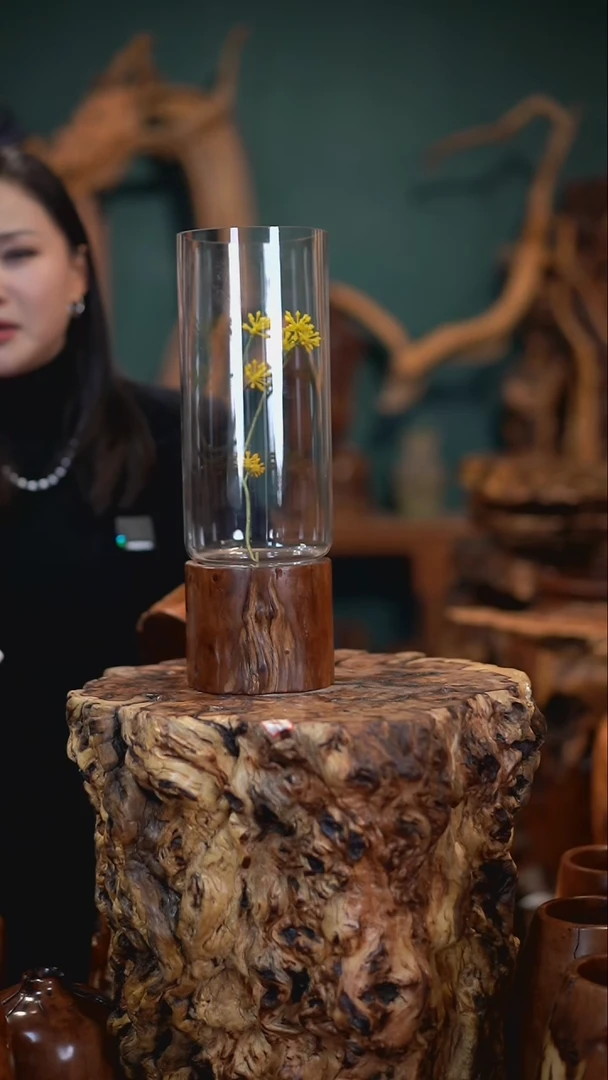 【闪购商品】枣木雷击枣木玻璃花瓶